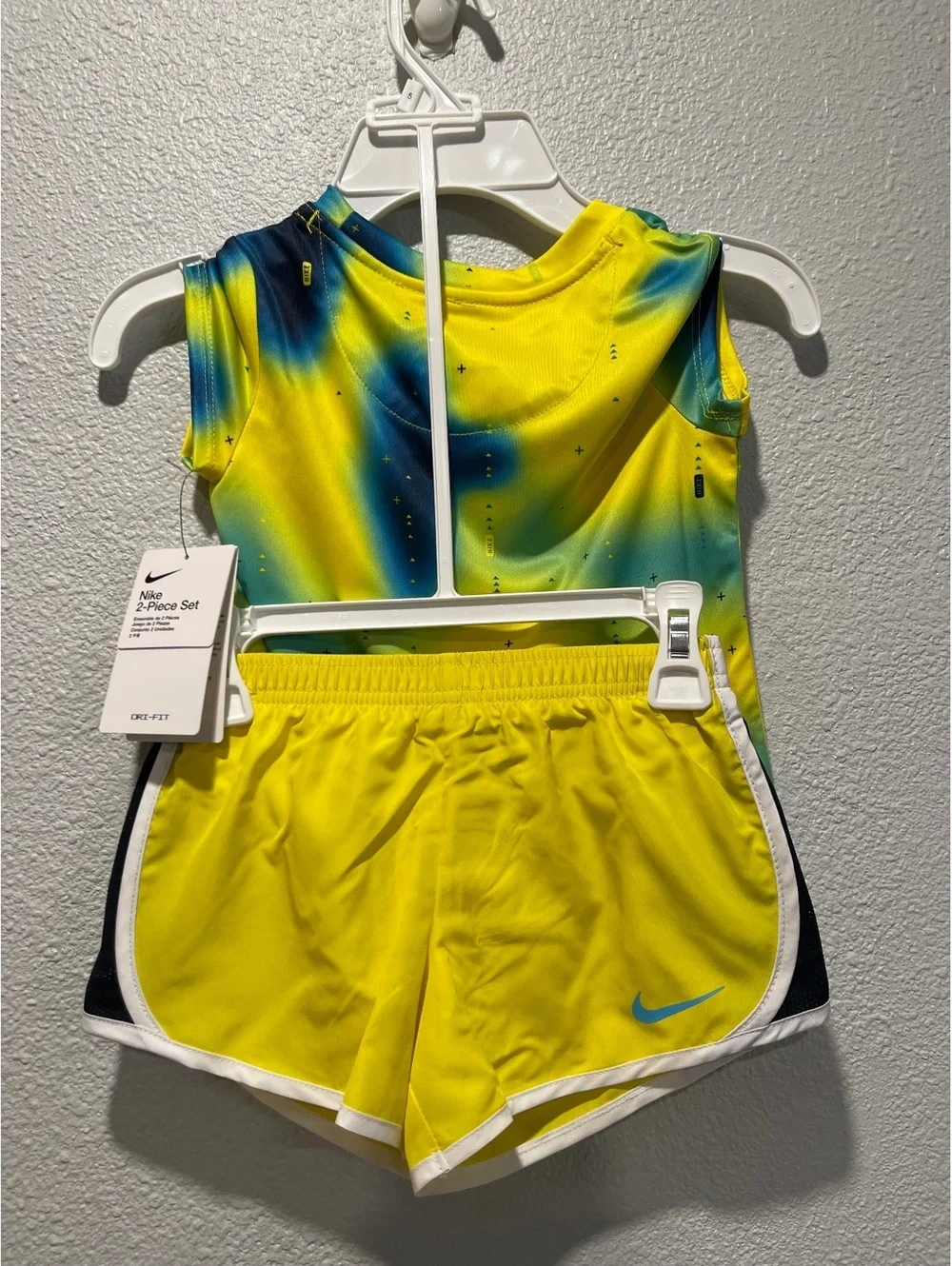 Nike 2-Piece Activewear Set for Girls - Yellow and Blue, Dri